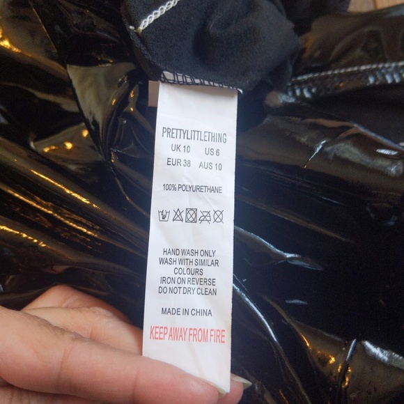 Black PVC Vinyl High Waisted Cat Woman Pants - Picture 8 of 8